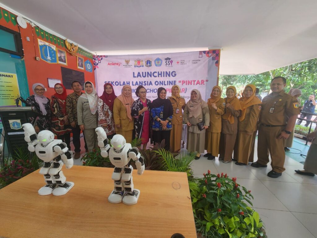 LAUNCHING SENIOR SCHOOL “PINTAR”